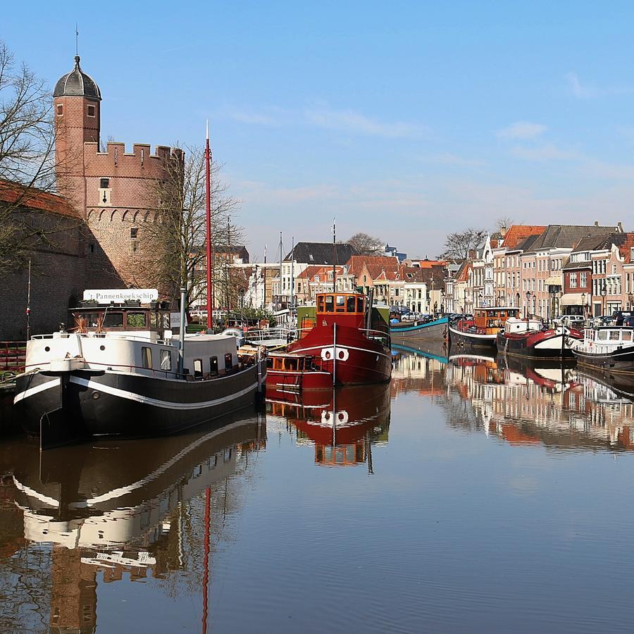 De Pelsertoren 兹沃勒 外观 照片